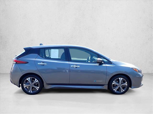 Used 2018 Nissan Leaf SL w/ SL Technology Package FWD image 4