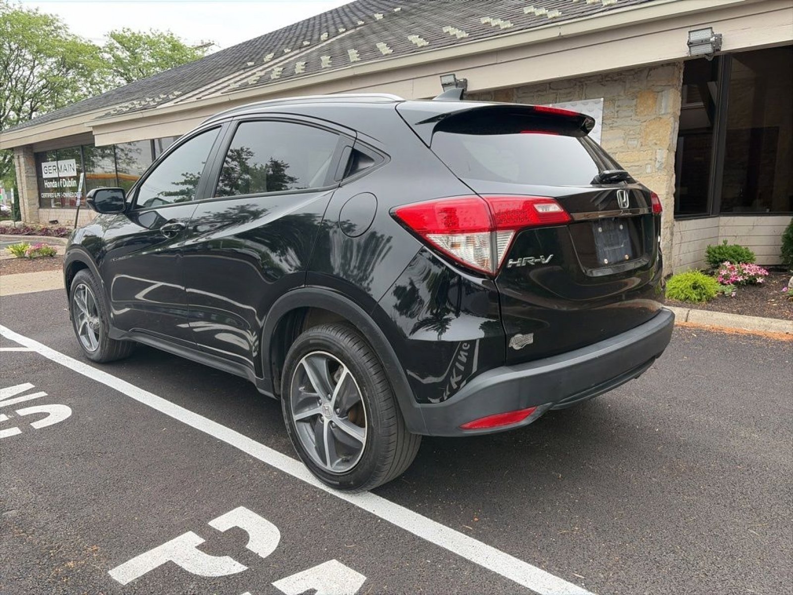 Used 2022 Honda HR-V EX image 10