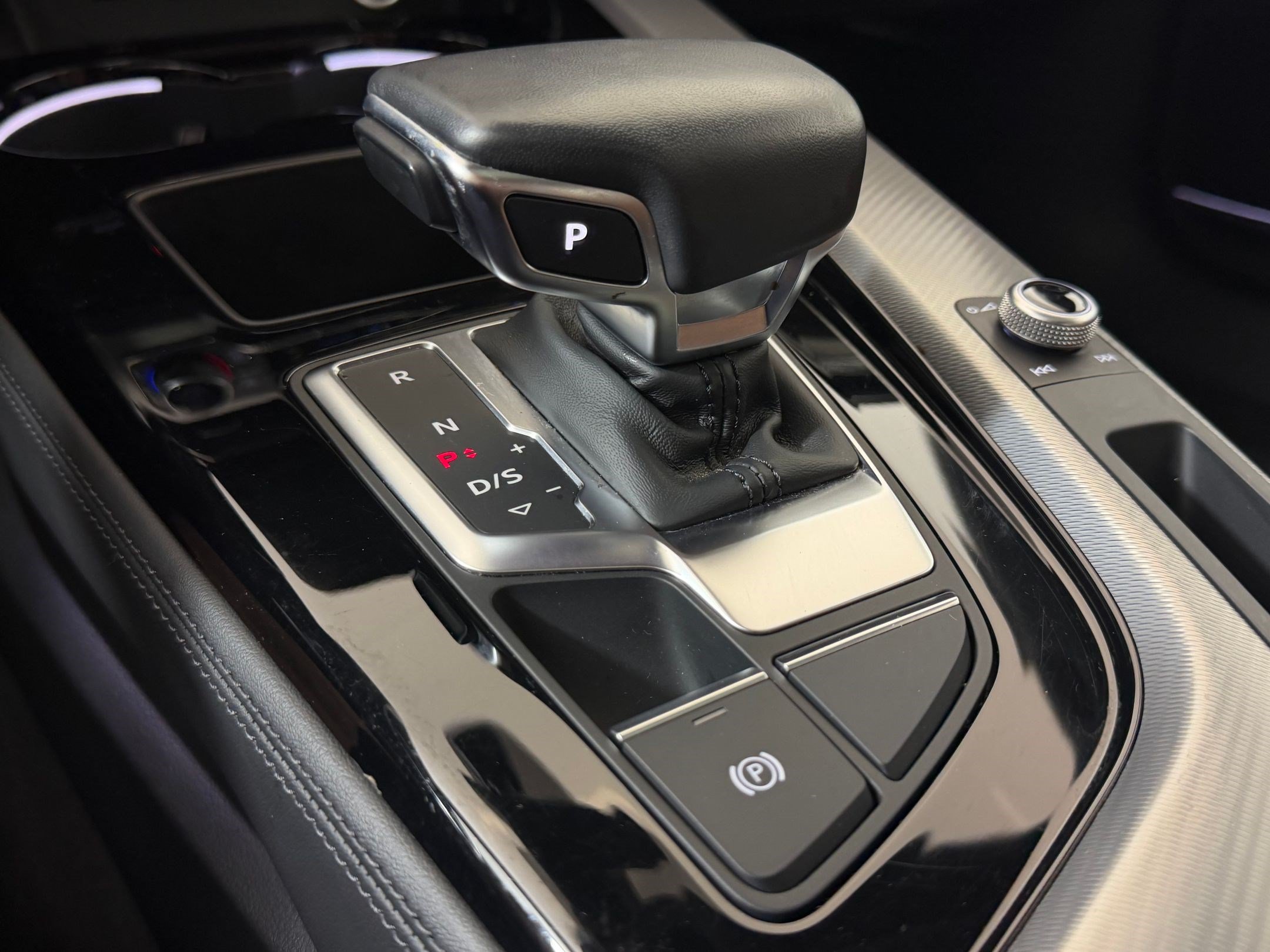 Used 2023 Audi A5 2.0T Premium Plus w/ Premium Plus AWD/4WD image 17
