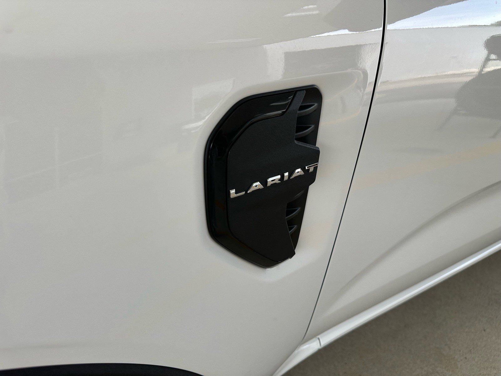 New 2026 Ford Ranger Lariat w/ FX4 Off-Road Package AWD/4WD image 4