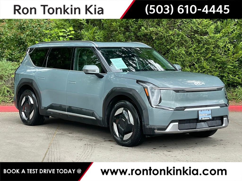 Used 2024 Kia EV9 Wind