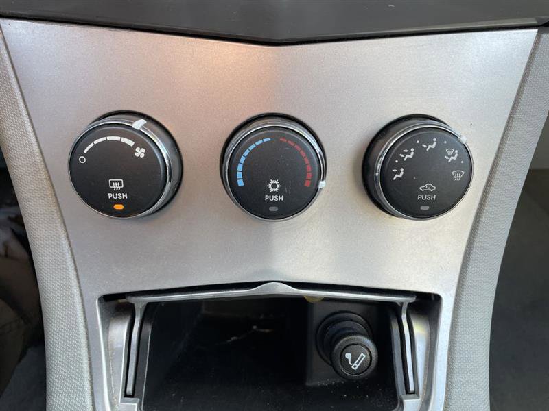 Used 2008 Chrysler Sebring Touring image 18