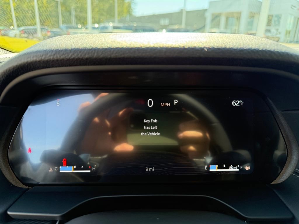 New 2025 Jeep Grand Cherokee Laredo image 15