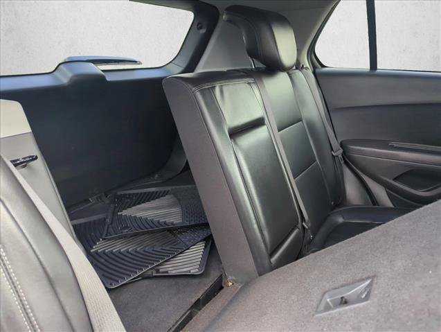 Used 2018 Chevrolet Trax Premier w/ Midnight Edition FWD image 25