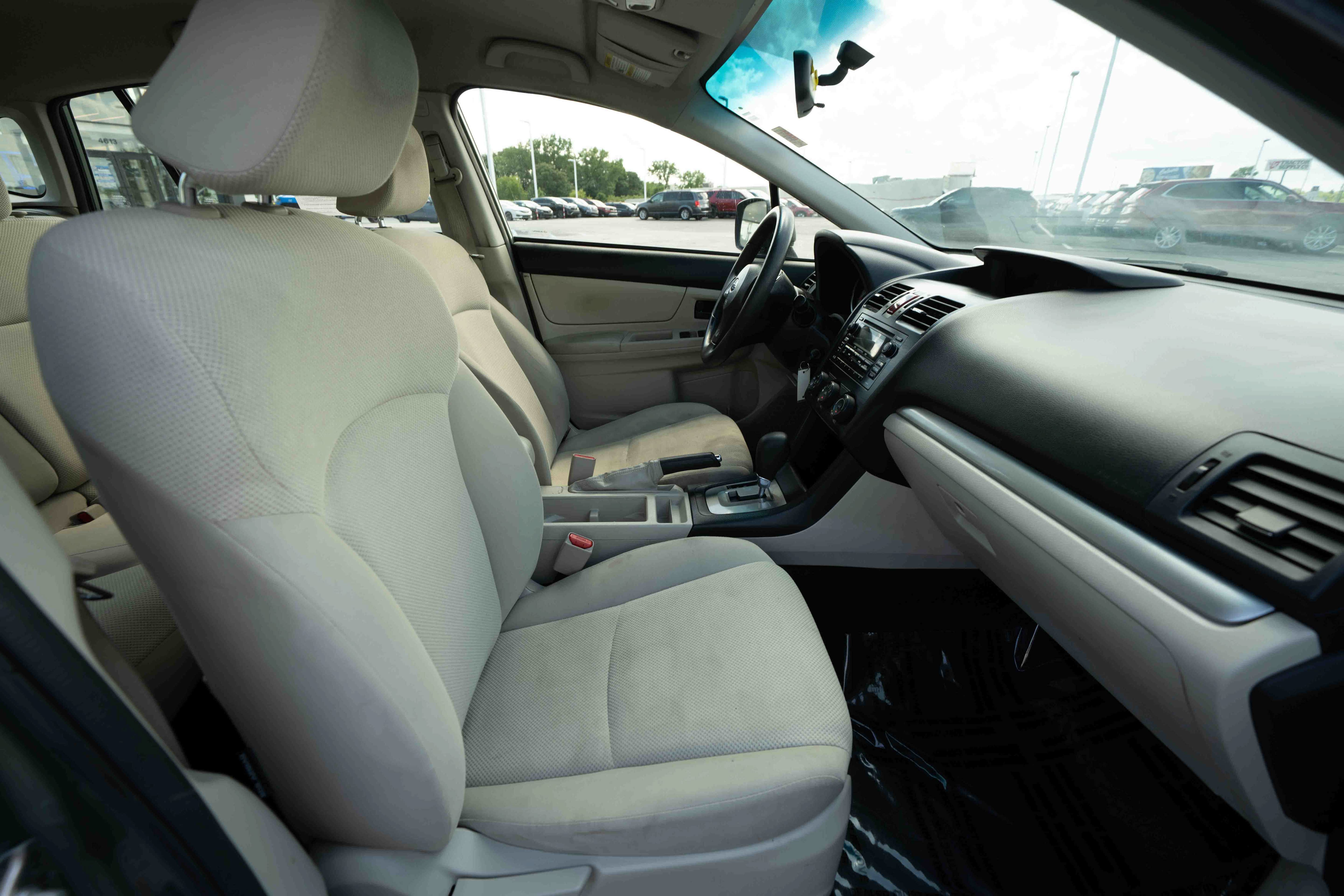 Used 2014 Subaru Impreza 2.0i AWD/4WD image 26