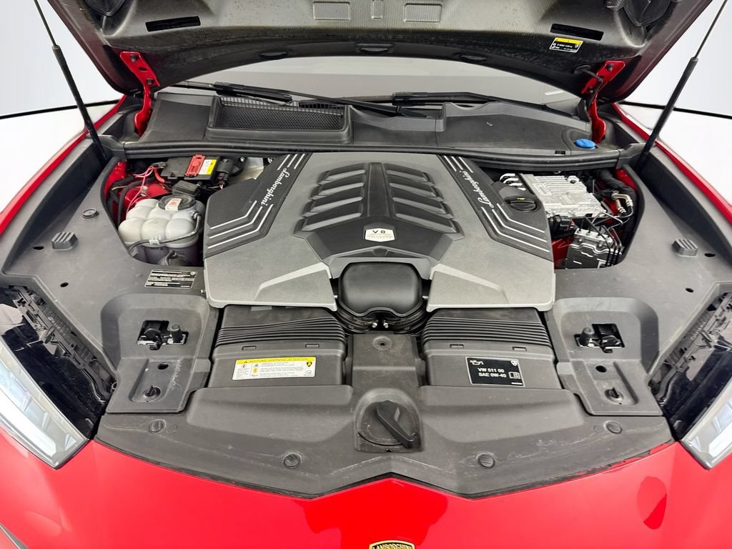 Used 2023 Lamborghini Urus Performante AWD/4WD image 33