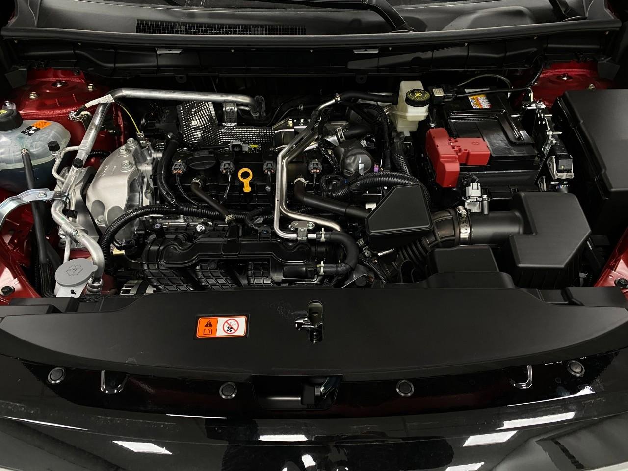 Used 2025 Mitsubishi Outlander SE image 12