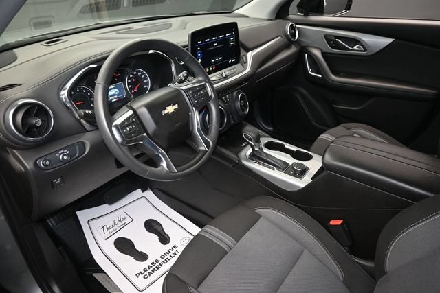 Used 2024 Chevrolet Blazer LT w/ Convenience Package FWD image 18