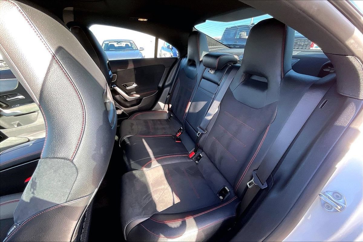 Used 2023 Mercedes-Benz CLA 250 image 23