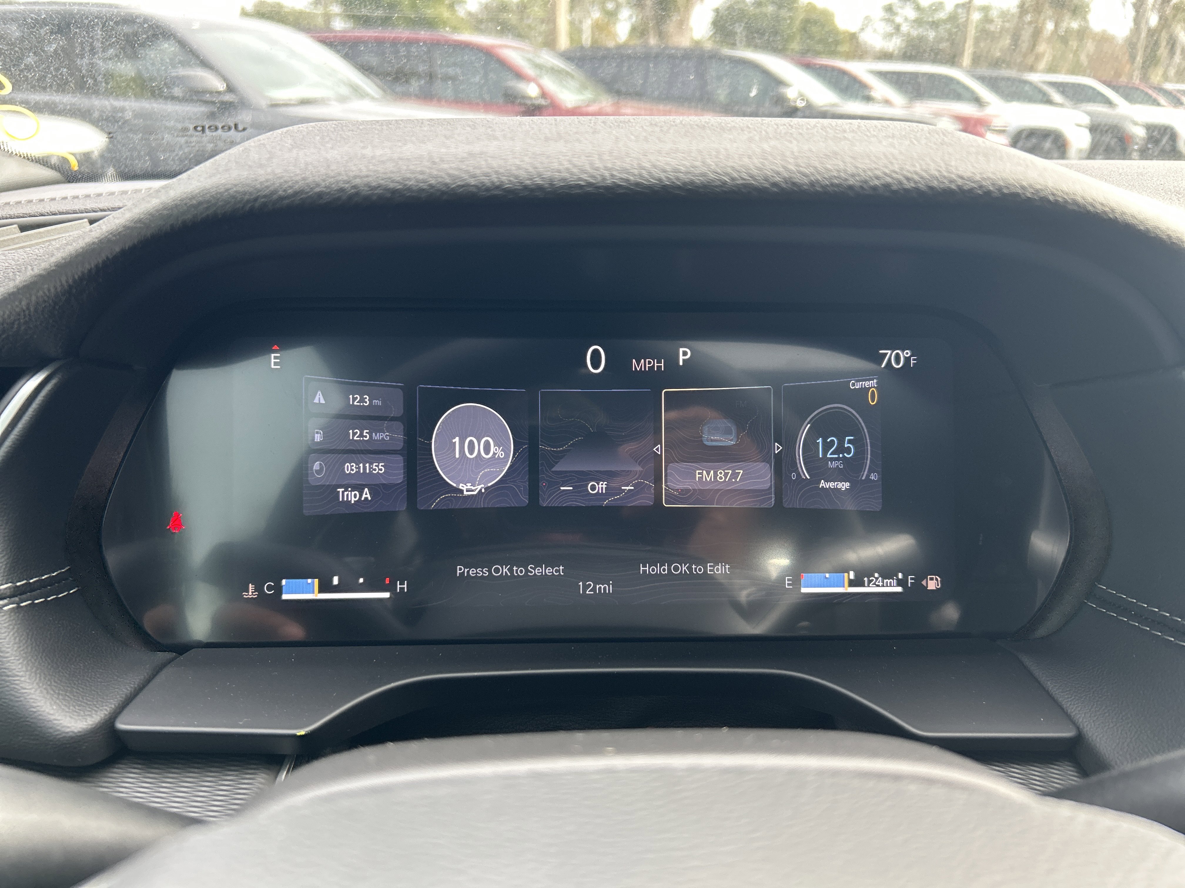 New 2025 Jeep Grand Cherokee Altitude image 24