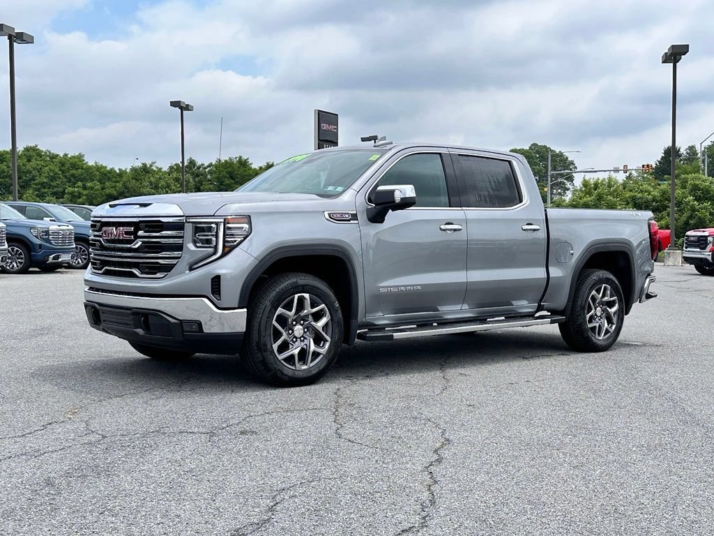 New 2026 GMC Sierra 1500 SLT w/ SLT Premium Package AWD/4WD image 2