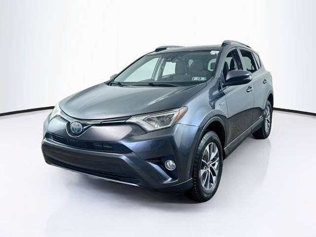Used 2017 Toyota RAV4 XLE w/ All Weather Liner Package AWD/4WD image 3