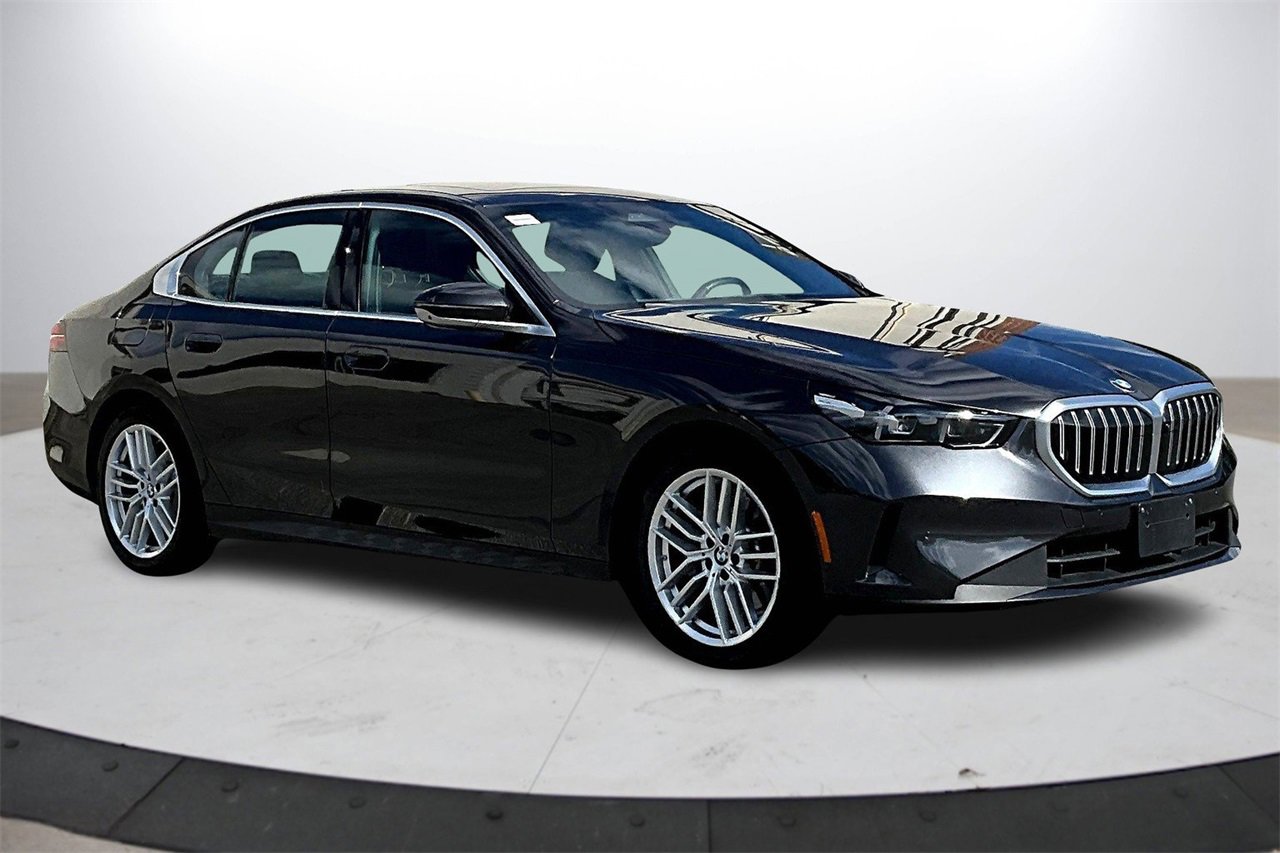 Used 2025 BMW 530i xDrive