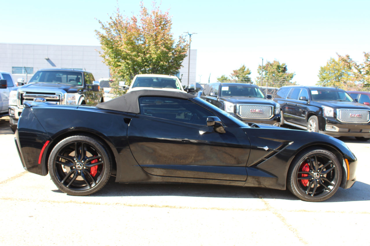 Used 2015 Chevrolet Corvette Stingray Convertible w/ 3LT Preferred Equipment Group image 11