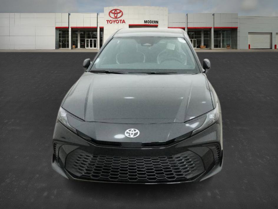 New 2026 Toyota Camry SE image 2