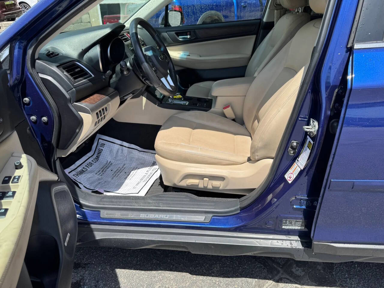 Used 2017 Subaru Outback 2.5i Limited AWD/4WD image 10