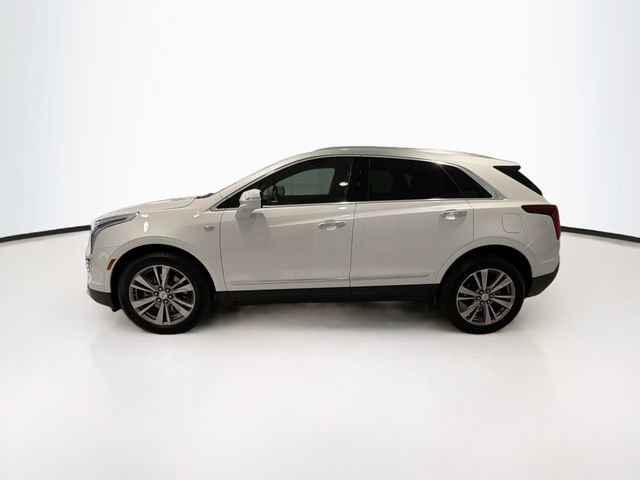 Certified 2025 Cadillac XT5 Premium Luxury w/ LPO, Floor Liner Package AWD/4WD image 3