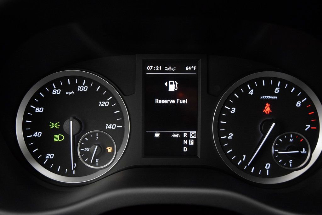 Used 2023 Mercedes-Benz Metris Passenger image 26