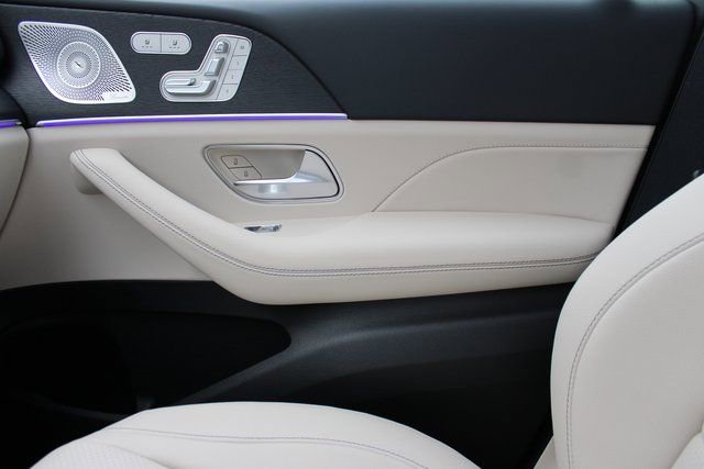 New 2026 Mercedes-Benz GLS 450 4MATIC image 33