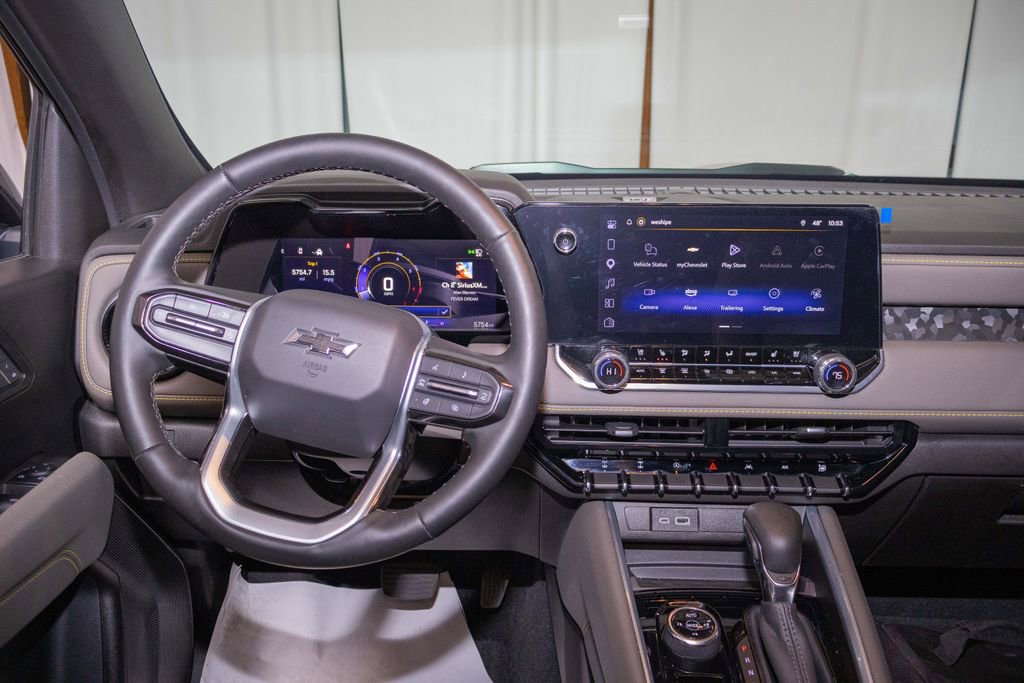 Certified 2025 Chevrolet Colorado ZR2 w/ Technology Package image 16