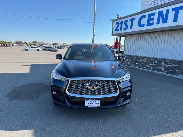 Used 2024 INFINITI QX55 Luxe AWD/4WD image 2