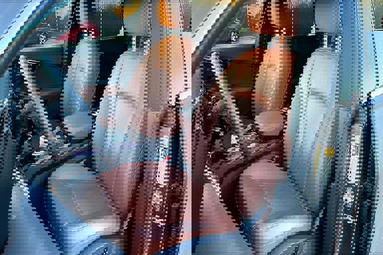 Used 2022 Audi Q8 Premium Plus image 8