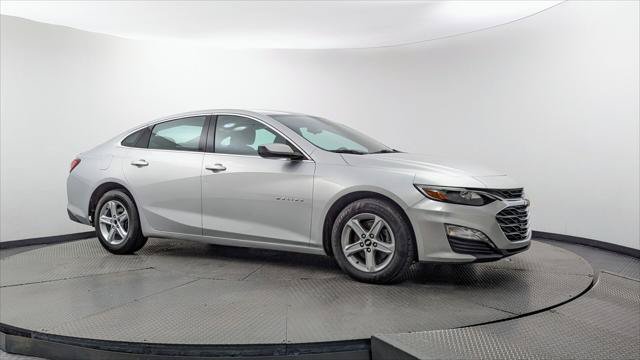 Used 2022 Chevrolet Malibu LT FWD image 11