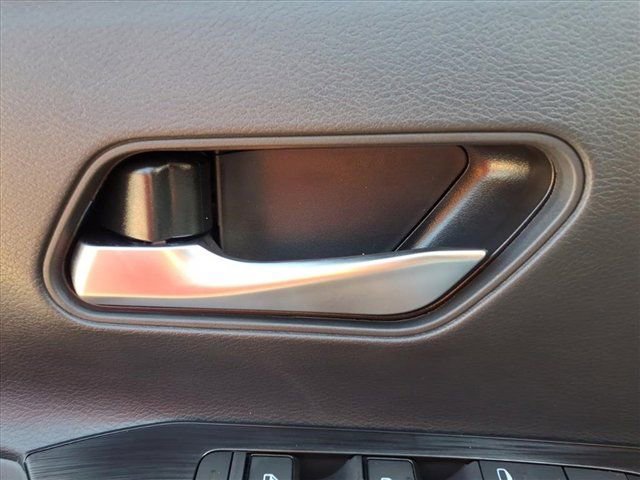 New 2026 Nissan Kicks SV image 20