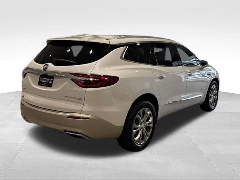 Used 2018 Buick Enclave Avenir w/ Avenir Technology Package AWD/4WD image 7