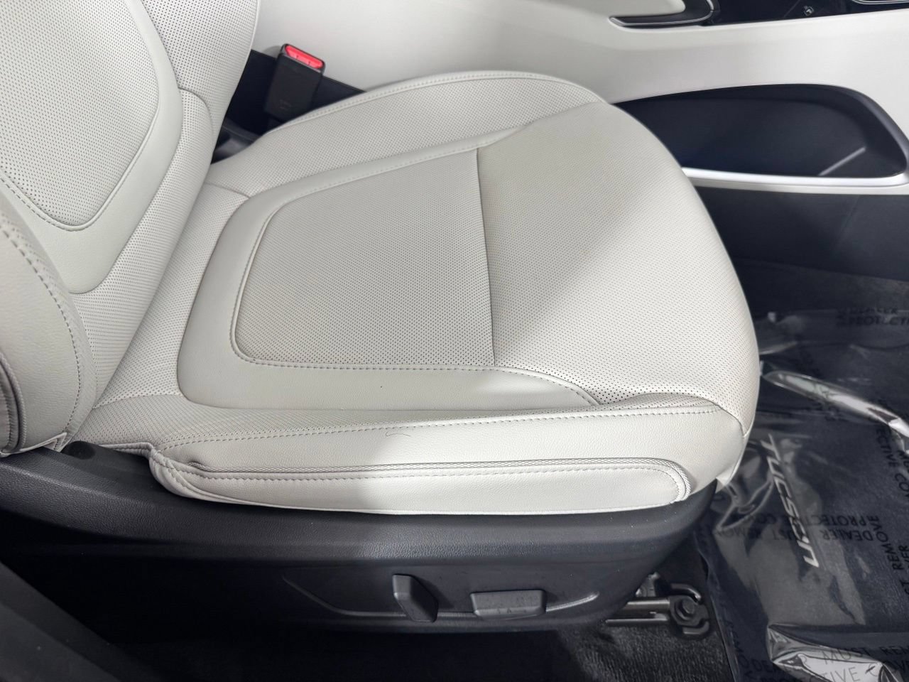 Used 2023 Hyundai Tucson Limited FWD image 40