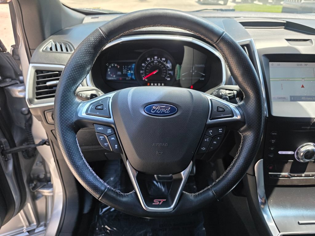 Used 2020 Ford Edge ST AWD/4WD image 26