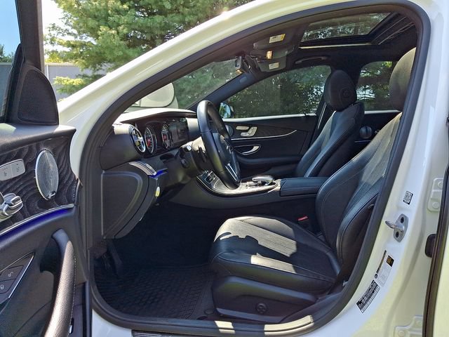 Used 2019 Mercedes-Benz E 300 4MATIC image 13