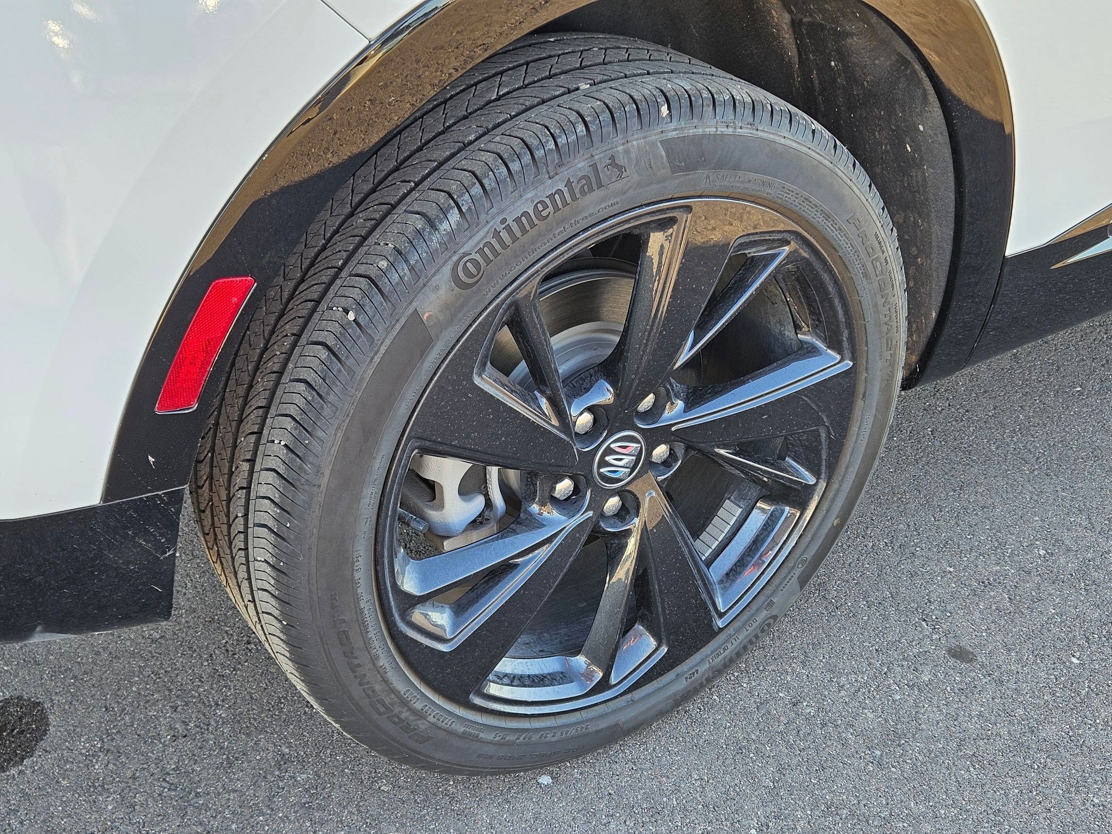 Used 2025 Buick Envision Sport Touring image 12