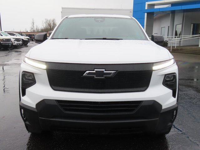 Used 2024 Chevrolet Silverado EV W/T image 2