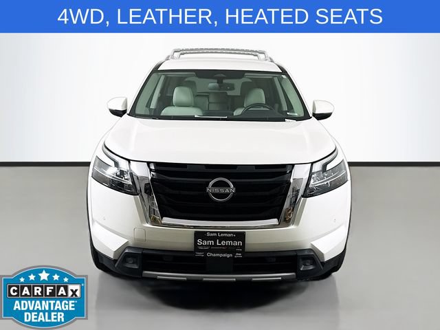 Used 2022 Nissan Pathfinder SL AWD/4WD image 2