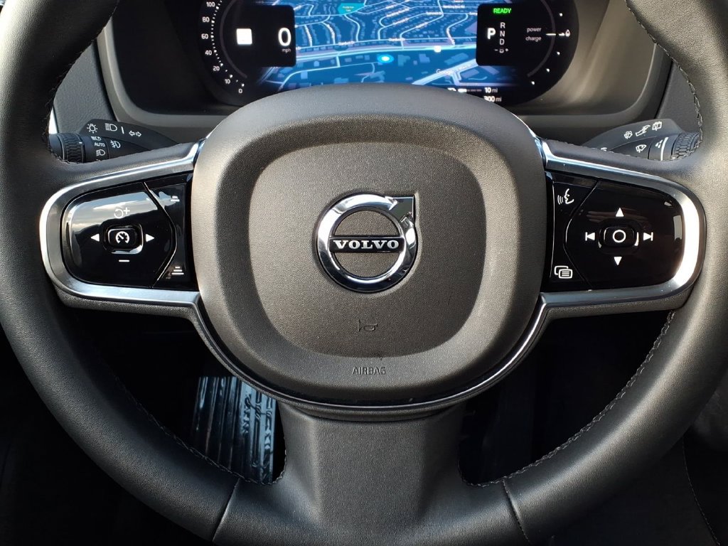 Certified 2024 Volvo XC90 T8 Ultimate w/ Protection Package Premier AWD/4WD image 14