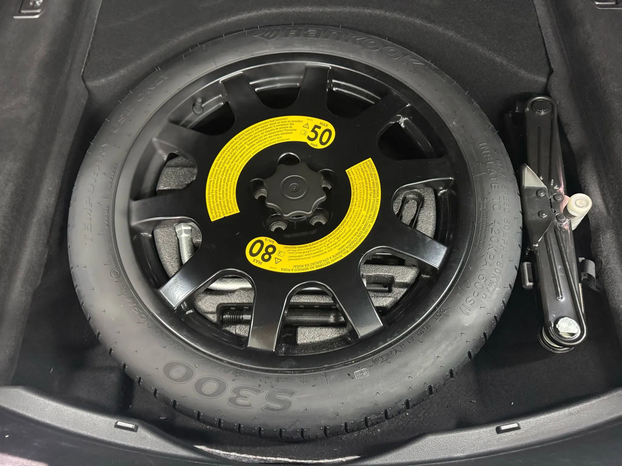 Used 2019 Audi A8 L 3.0T w/ Executive Package image 37