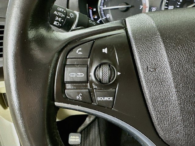 Used 2015 Acura MDX w/ Technology Package AWD/4WD image 12