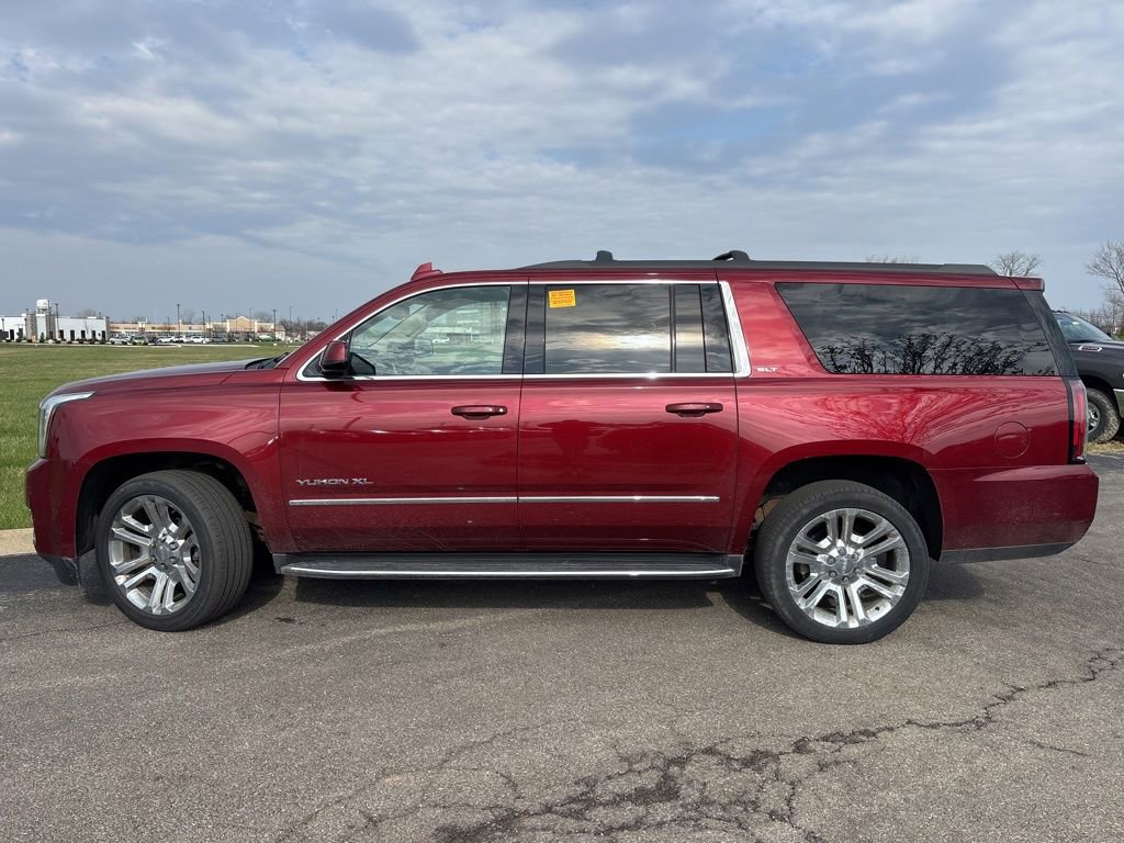 Used 2019 GMC Yukon XL SLT w/ Premium Edition image 9