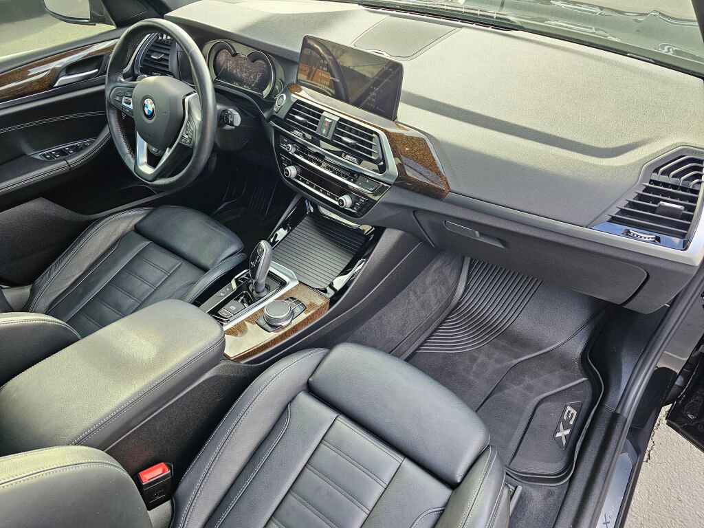 Used 2018 BMW X3 xDrive30i image 11