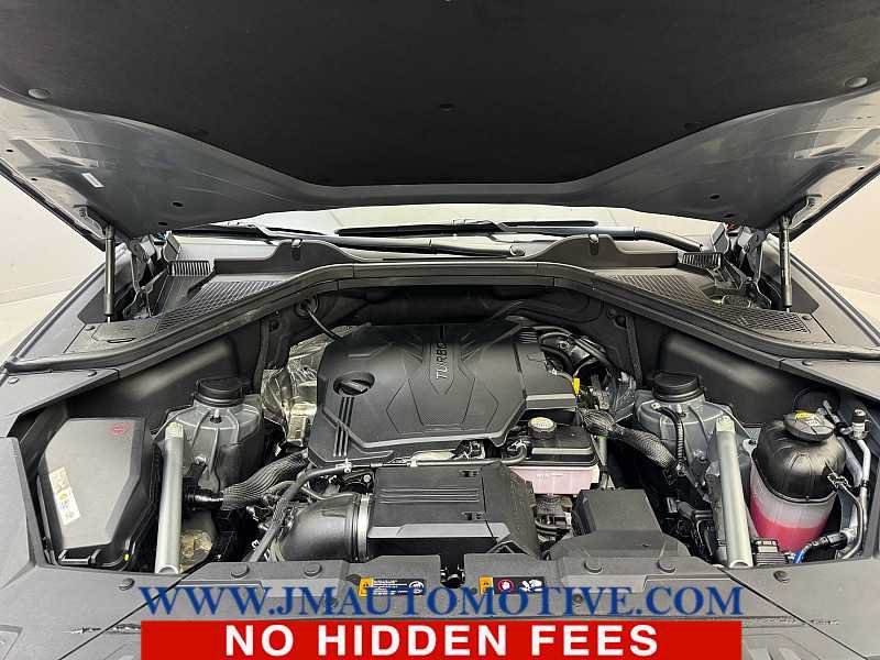 Used 2025 Genesis GV80 2.5T Standard AWD/4WD image 10