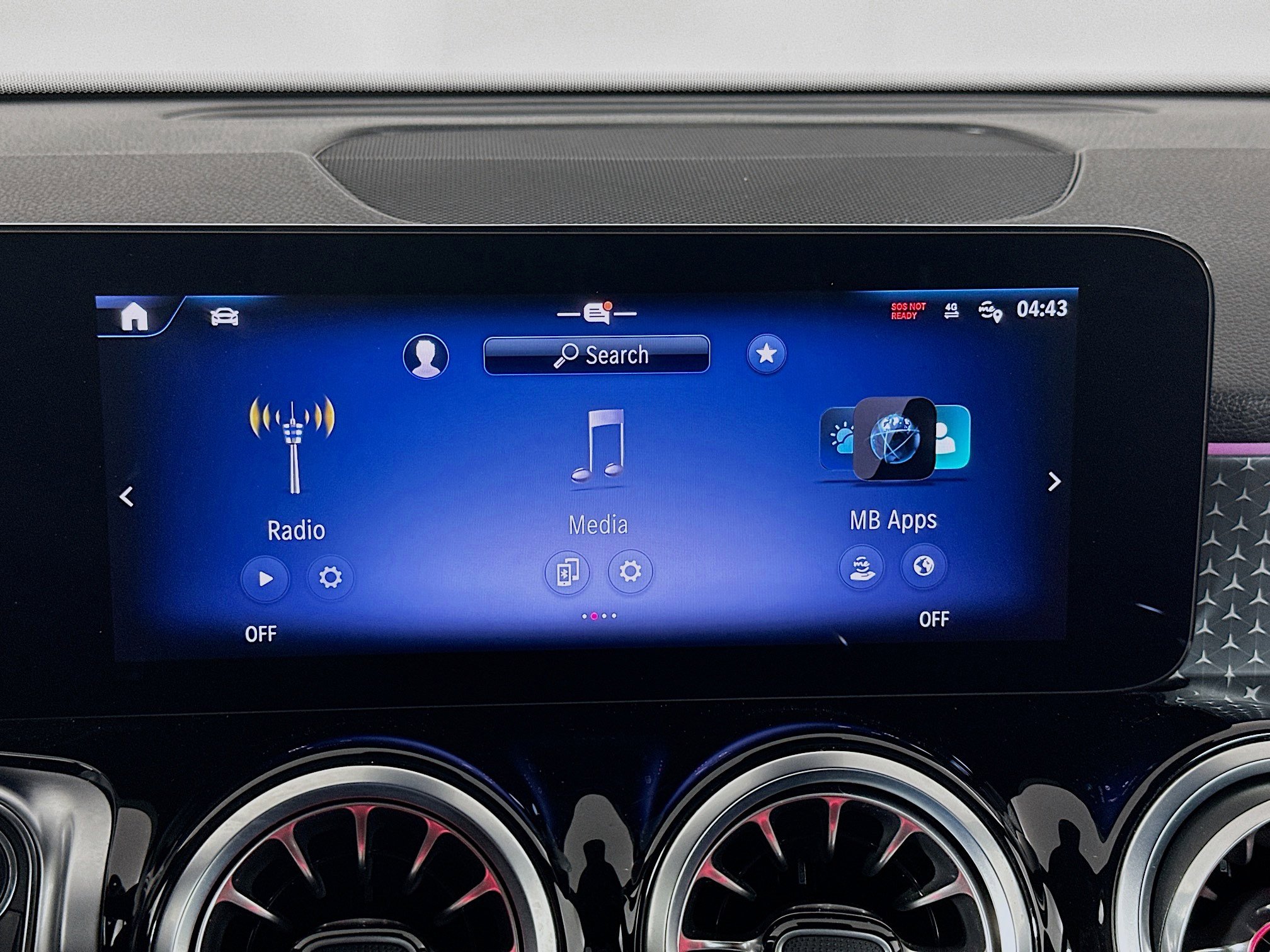 Used 2024 Mercedes-Benz EQB 250+ image 21