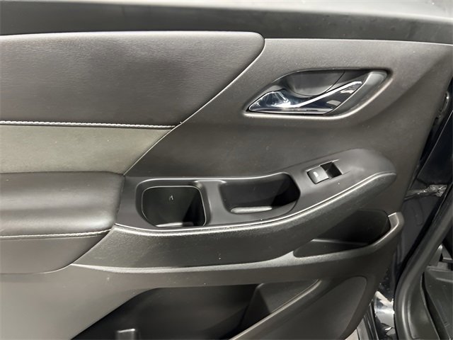 Used 2020 Chevrolet Traverse High Country image 33