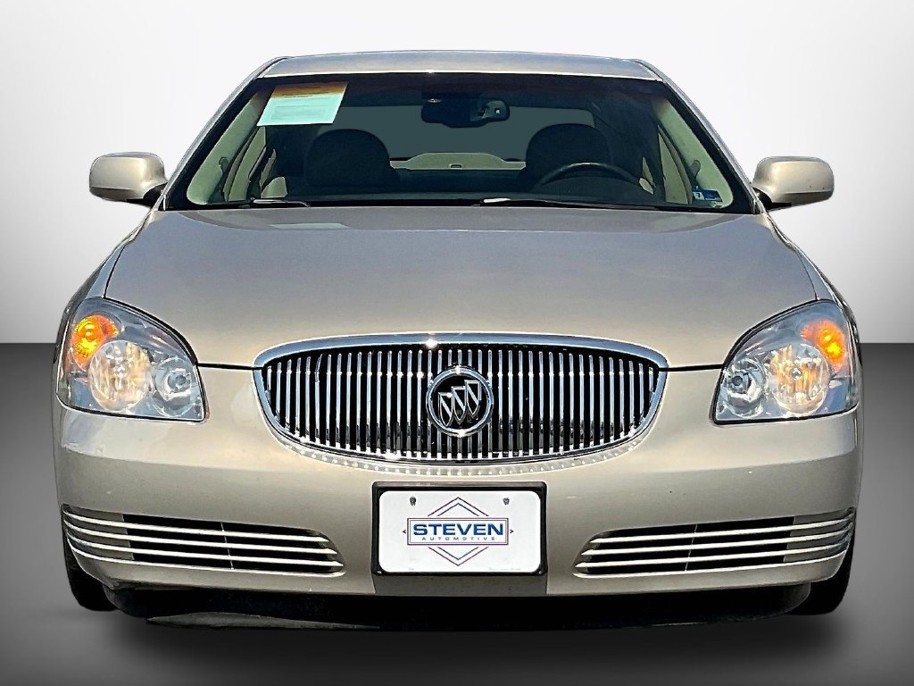Used 2008 Buick Lucerne CXL w/ Driver Confidence Package FWD image 2