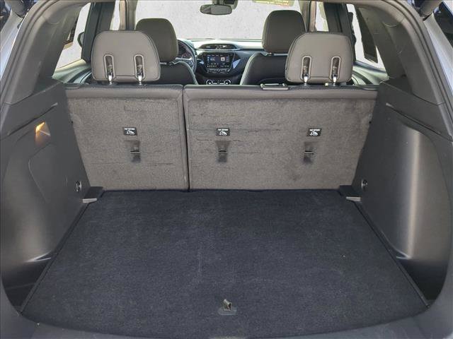 Used 2023 Chevrolet TrailBlazer RS w/ Sun and Liftgate Package AWD/4WD image 6