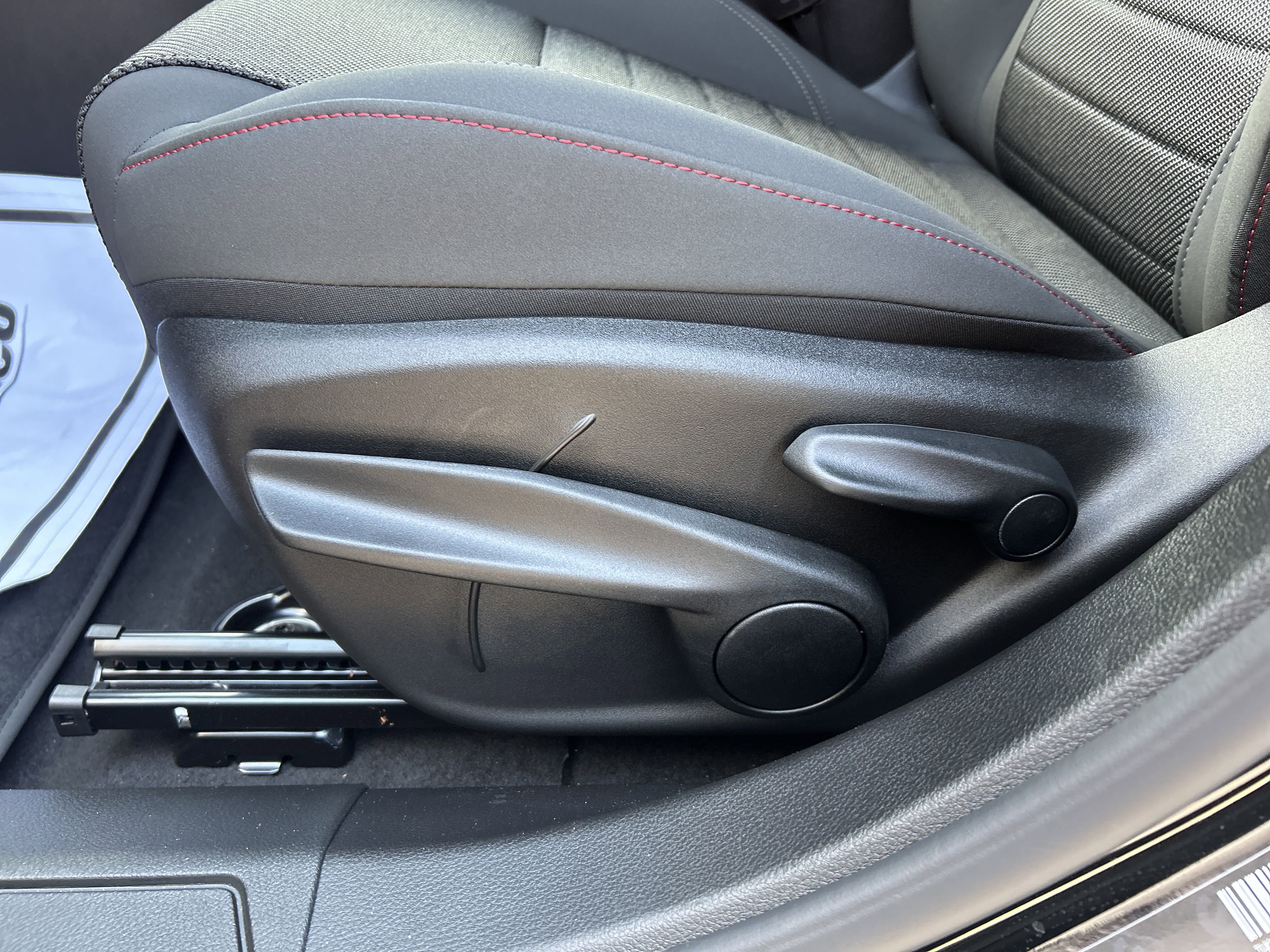 New 2025 Dodge Hornet GT w/ GT Blacktop Package image 12