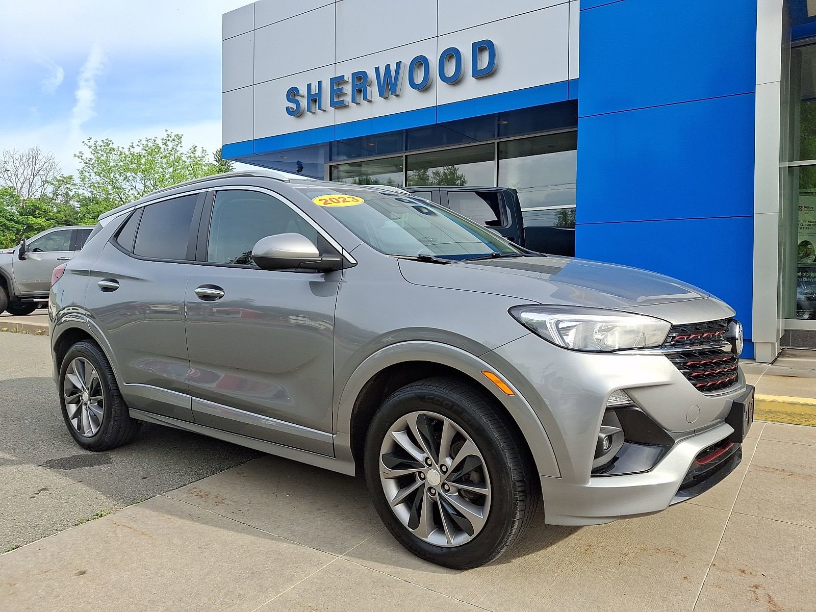 Used 2023 Buick Encore GX Select w/ Sport Touring Package AWD/4WD video 1
