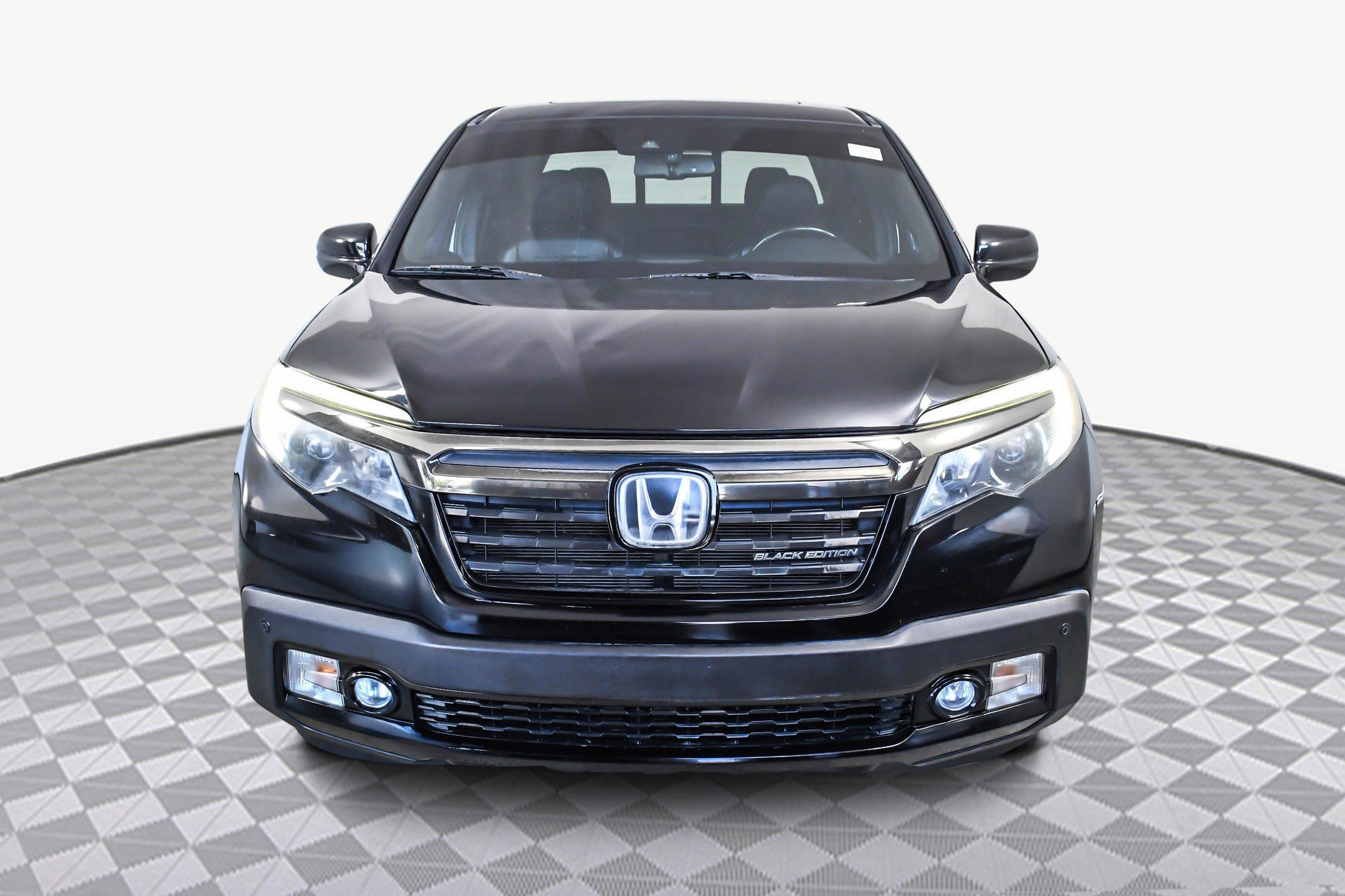Used 2017 Honda Ridgeline Black Edition image 2