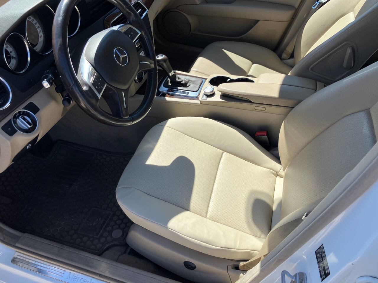 Used 2013 Mercedes-Benz C 300 4MATIC Sedan image 10