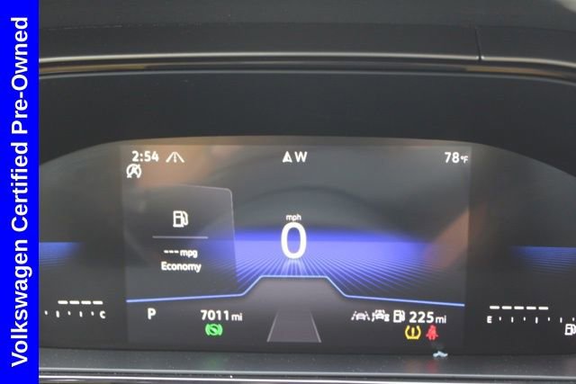 Used 2025 Volkswagen Taos S image 30
